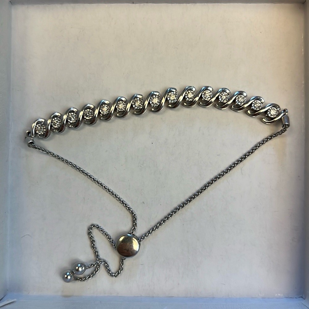 Zales diamond bracelet 10k white gold